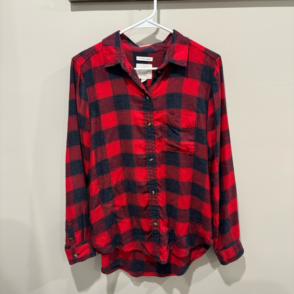 Women’s American eagle flannel. Size medium